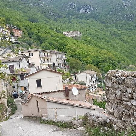 Poggio BustoneLa Casetta Del Pellegrinoアパートメント エクステリア 写真